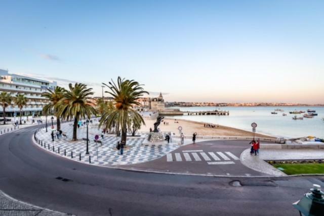 Sitio Castelo Beach In Cascais Exterior photo