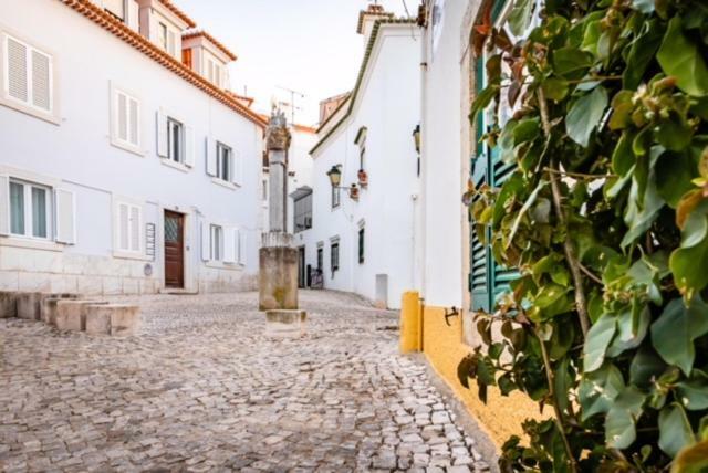 Sitio Castelo Beach In Cascais Exterior photo